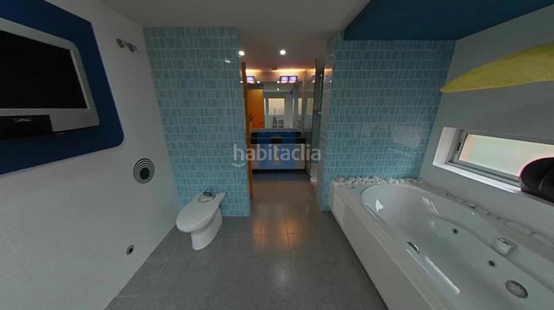 Foto 05423f64-8a63-4d5a-808c-fef3da010207. Chalet magnífica casa en venta , barcelona. en Montmar Castelldefels