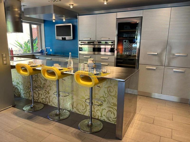 Foto 85840f48-0eee-4d17-8408-36745d526a24. Chalet magnífica casa en venta , barcelona. en Montmar Castelldefels
