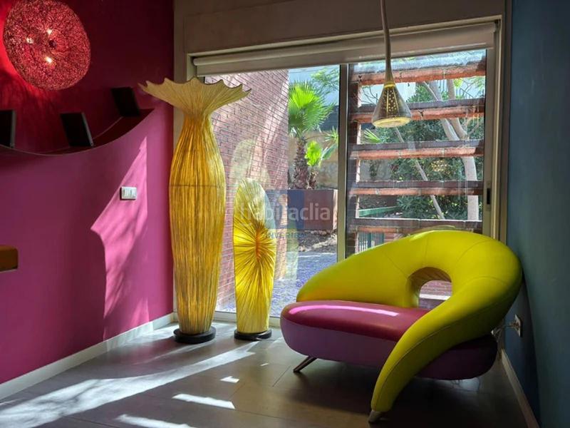Foto decde7bc-7bc0-40bb-8f41-eedda3d19322. Chalet magnífica casa en venta , barcelona. en Montmar Castelldefels