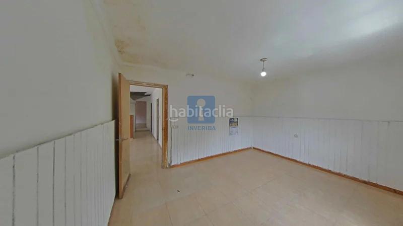 Foto c05c2196-82ab-4198-b7da-ee1e1295842e. Casa amb piscina a Olesa de Montserrat