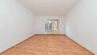 Local commercial  Sant ernest. Local en venta en santa coloma de gramenet, barcelona