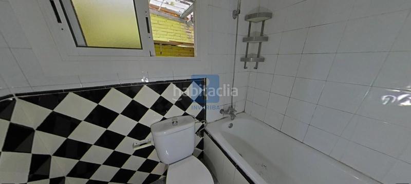 Foto d38c0bb2-3cc7-4850-ab04-0b52c5f51801. Piso bajos en venta en hospitalet de llobregat, barcelona. en Hospitalet de Llobregat (L´)