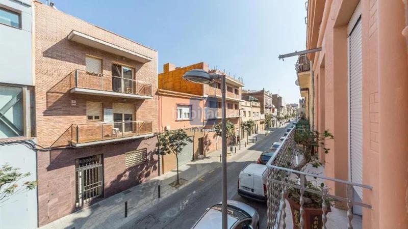 Foto c76d1dcb-aeba-46d9-8a86-31a9c609439f. Pis amb calefacció a Artigues Badalona