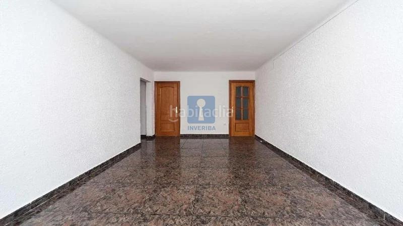 Foto 826a35a0-f322-4e9f-a5d9-bbbdd155b40c. Appartement dans Fondo Santa Coloma de Gramenet