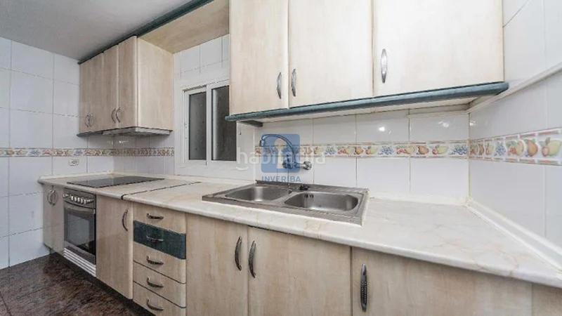 Foto a3dac4c3-82e8-4a69-a3e2-8346ebdf14d8. Appartement dans Fondo Santa Coloma de Gramenet