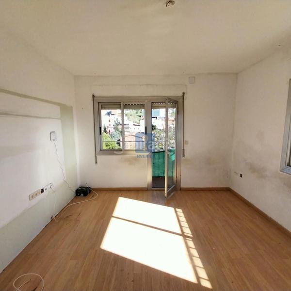 Foto a7d00b2a-38d8-45ec-94b8-82779e4a11ff. Etagenwohnung in Torre-romeu Sabadell