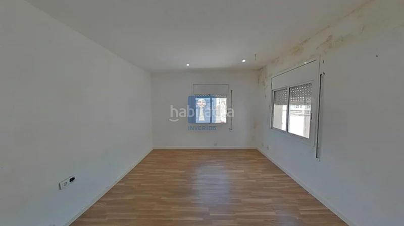 Foto 0b7cf912-67c5-44d3-9384-3d98b2fd9dc5. Pis a Creu Alta Sabadell