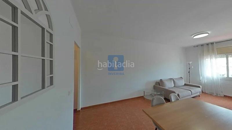 Foto 4ca6b945-3930-4bbc-ae02-213f588d825c. Pis a Diagonal-Colomeres Gavà