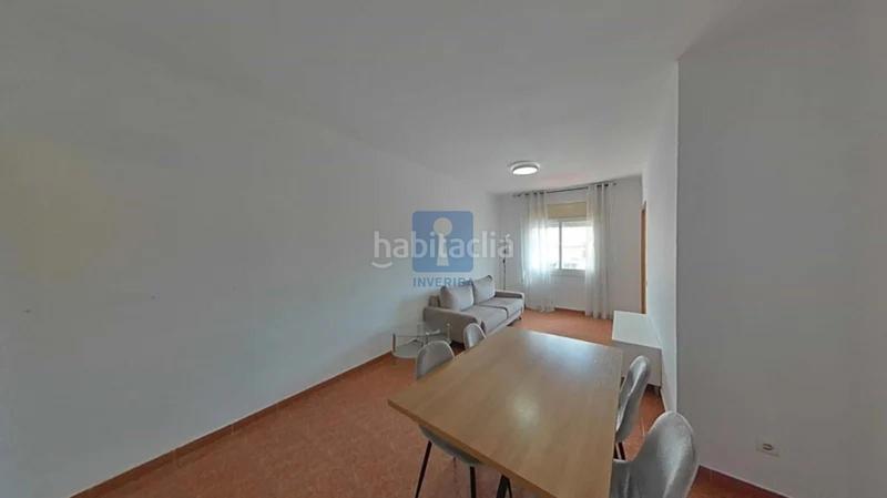 Foto d6a884f7-e70d-47ac-a4d4-5eebb39edece. Pis a Diagonal-Colomeres Gavà