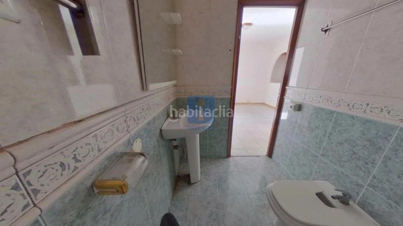 Foto 1ab6b983-53d3-4a84-aee3-871686b5e88f. Àtic a La Salut Badalona