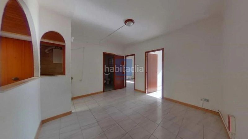 Foto 1bf05ca9-b76d-4a49-b07a-5d86609561f5. Àtic a La Salut Badalona