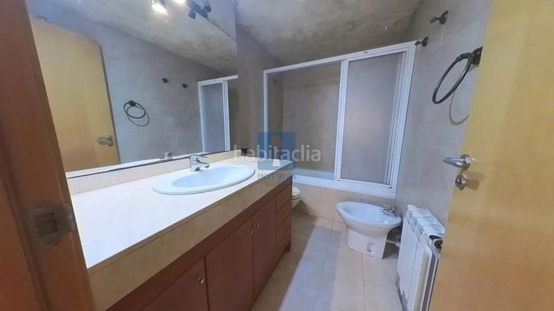 Foto b10ba923-4fb0-4108-aa5b-e27964213c8c. Pis a Creu de Barberà Sabadell