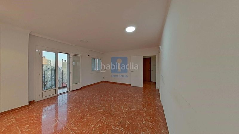 Foto 3d890430-01df-4110-8df1-de351fcc824d. Pis a Els Merinals Sabadell