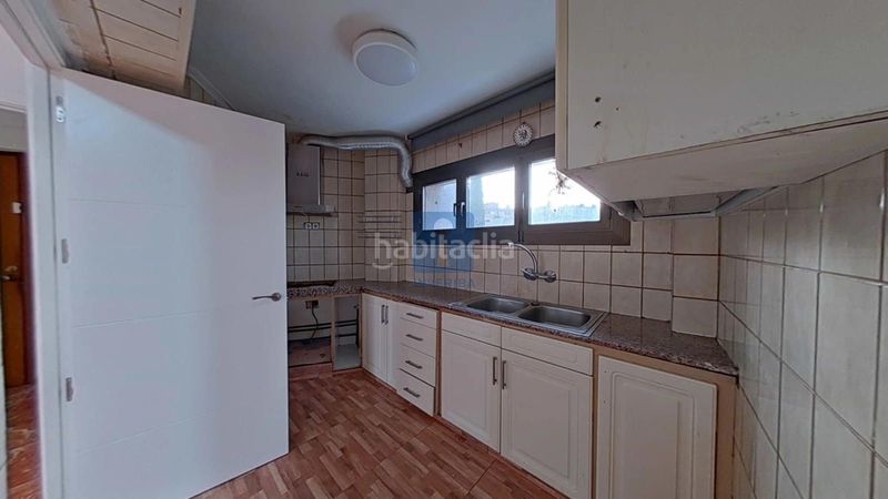 Foto d85980e9-f335-4072-9b5d-ce37f2538748. Pis a Els Merinals Sabadell