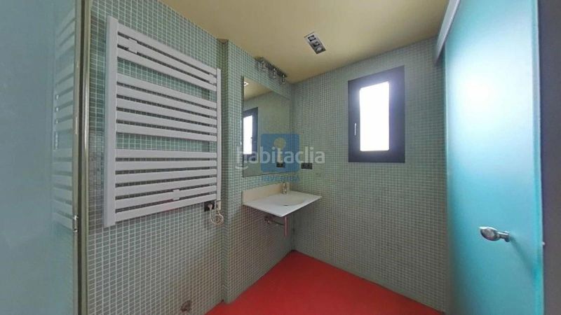 Foto 2fd87161-67a1-4029-8b81-f5848ad1e84d. Àtic amb calefacció piscina a Corbera de Llobregat