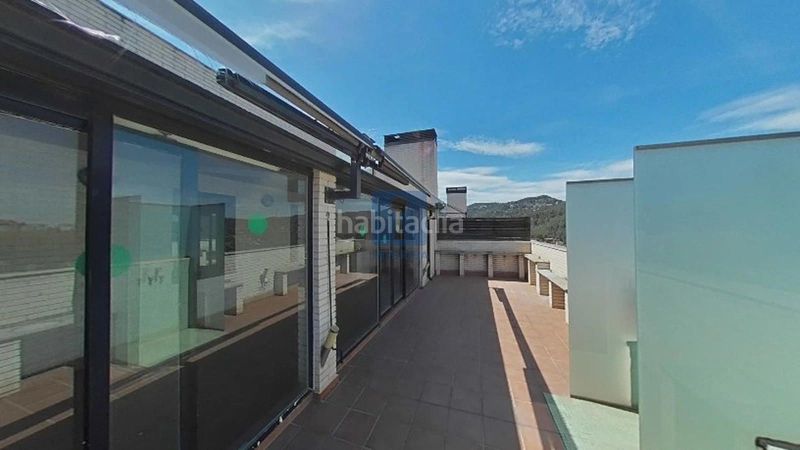 Foto d0504f93-5c47-432b-b8c9-5dd77cf23b5e. Àtic amb calefacció piscina a Corbera de Llobregat