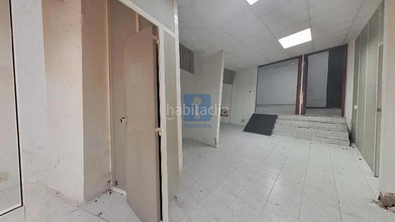 Foto 3cbf622a-93f5-4d54-8871-ed414bfa29b8. Local comercial a Barri de les Corts Barcelona