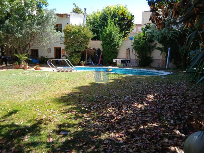 Foto ad8acf1e-0cbd-486b-bd7a-a344ff3b055c. Casa adossada amb calefacció aparcament piscina a Sabadell