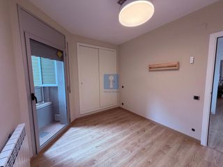 Miete Etagenwohnung  Jaume comas i jo. En alquiler piso en planta baja de 90 m con 2 habitaciones y 2 b