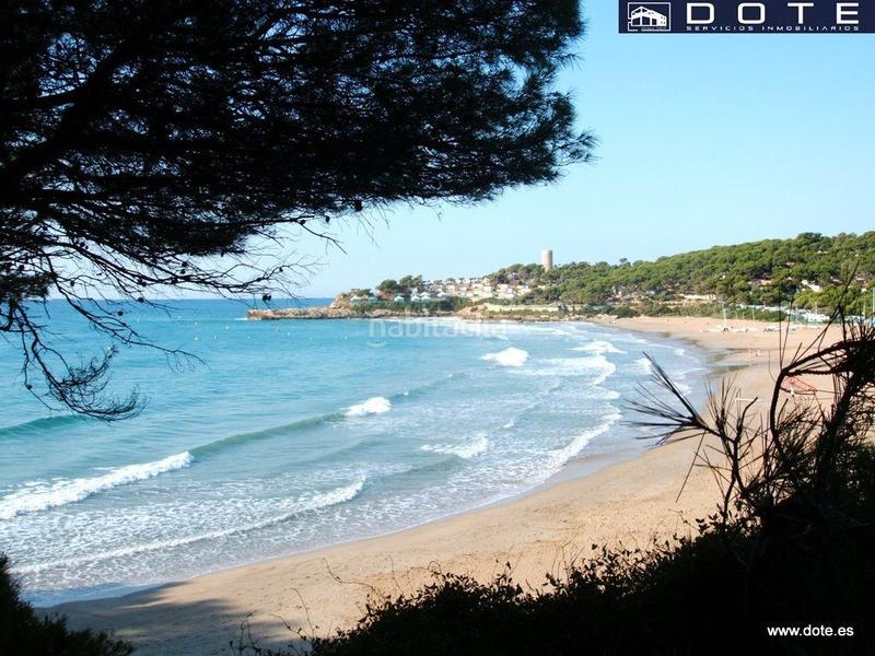 Foto 36439867-8583-467b-877c-0b3f2cd17fd0. Casa a schiera con parcheggio piscina in La Mora Tarragona