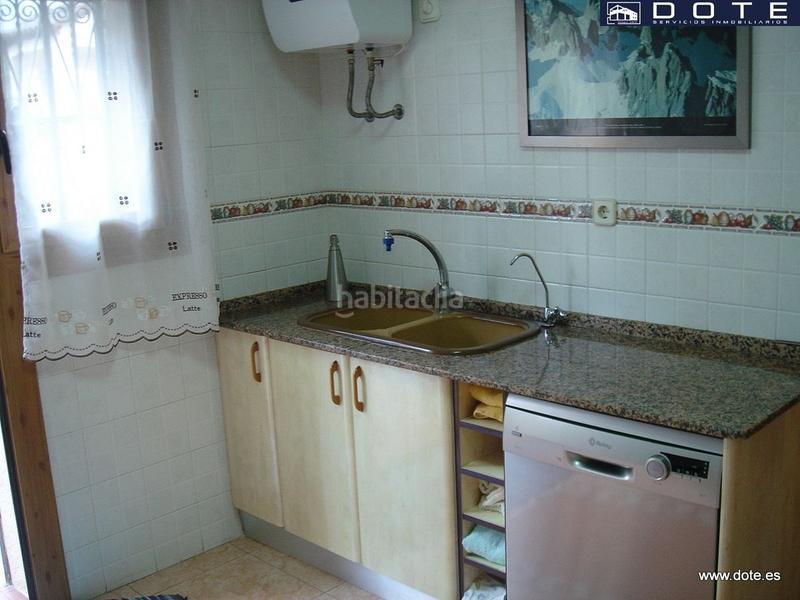 Foto 70f3e984-986a-47bb-8fee-896ad0202782. Casa a schiera con parcheggio piscina in La Mora Tarragona