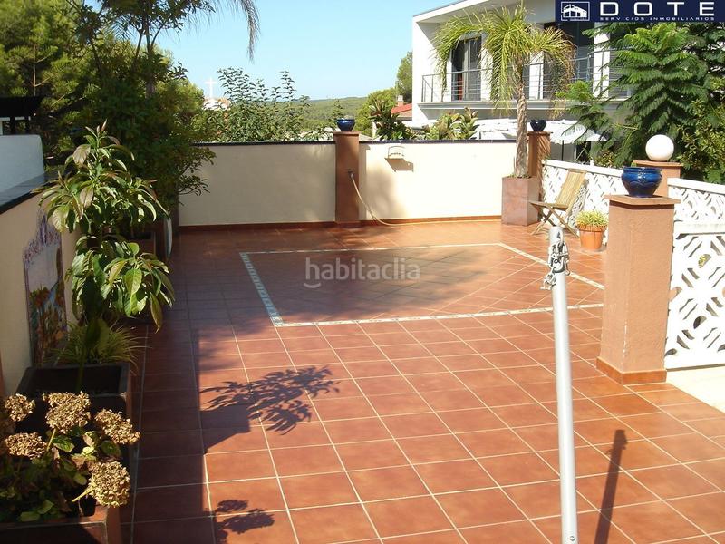 Foto af74b490-41e2-49e6-9fa0-6a8bb77333f8. Casa a schiera con parcheggio piscina in La Mora Tarragona