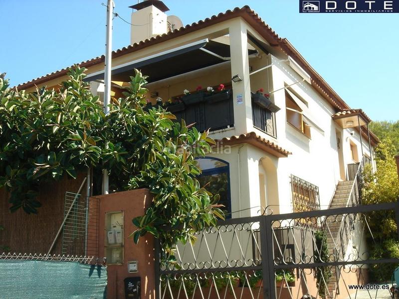 Foto ea2707a2-3926-42e9-aab8-5dcfab5d6c92. Casa a schiera con parcheggio piscina in La Mora Tarragona