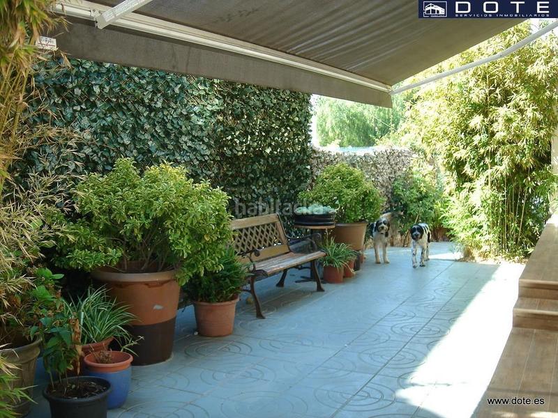 Foto fbd8a0e2-83ca-4acc-bf75-3f62dca33d7e. Casa a schiera con parcheggio piscina in La Mora Tarragona