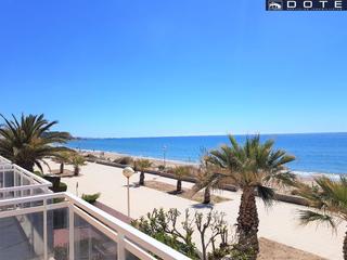 Casa adossada a Creixell. Frontal al mar  chalet adosado en creixell costa dorada