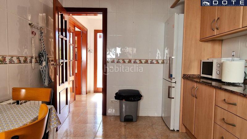 Foto 2e7a506c-d7ae-4a65-bd97-79a7ad89eebb. Casa adossada amb calefacció aparcament a Creixell