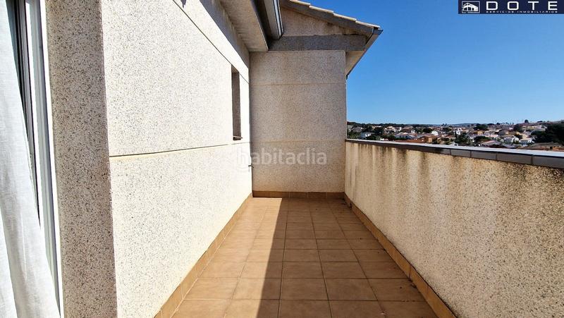 Foto 3bd11e8d-89ad-4029-bd12-0a3edecf1ad9. Casa adossada amb calefacció aparcament a Creixell