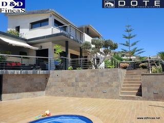 Chalet in Roda de Barà. Gran chalet independiente en roda de barà costa dorada