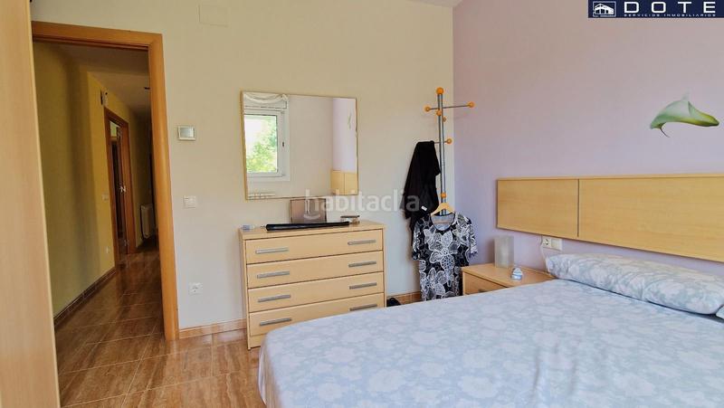 Foto d20a7c96-f5d5-40d8-b2e2-8eb210e6b12c. Chalet  independiente en planta en el corazón en Creixell