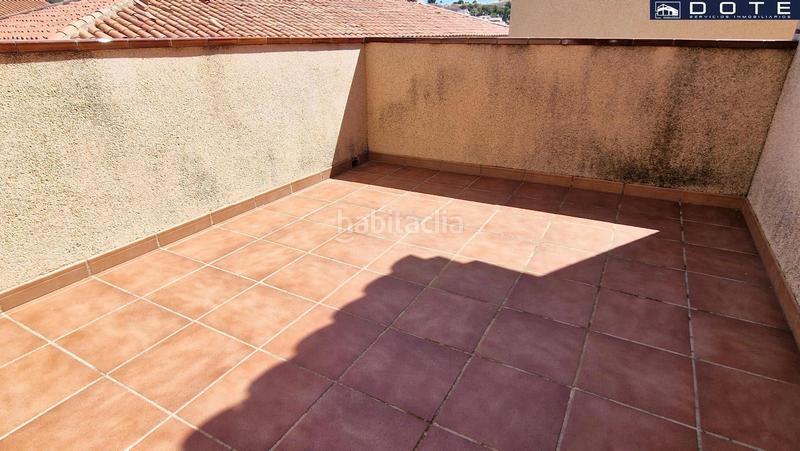 Foto 061327e7-1a98-4433-9c93-96bedd2c0fe2. Xalet amb calefacció aparcament a Creixell