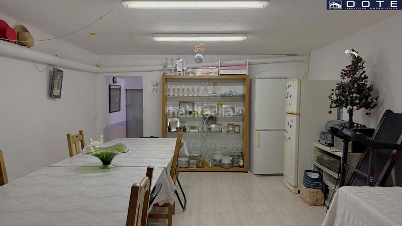 Foto 0a08cbc6-340b-48b6-9906-ae2977af6971. Casa adossada amb aparcament a Creixell