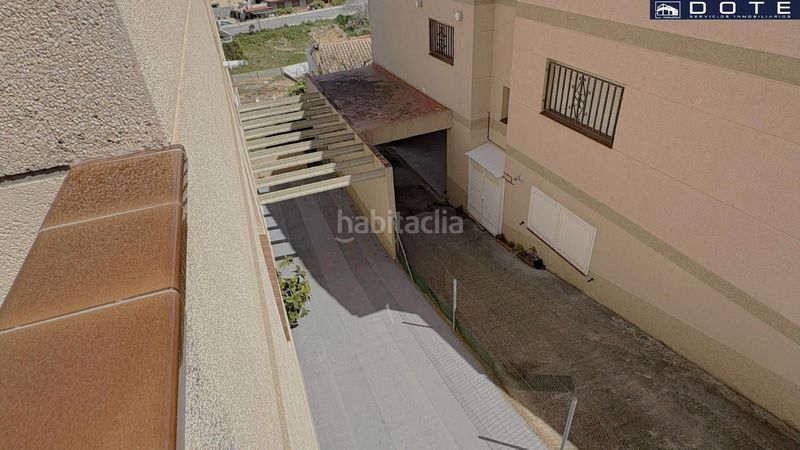 Foto 6f072c0c-d185-4604-86a3-9949a94d2ccd. Casa adossada amb aparcament a Creixell