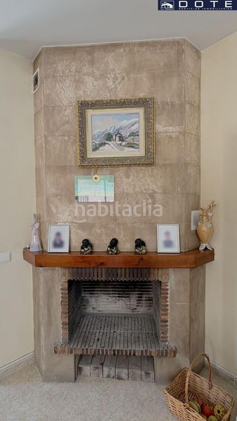 Foto 80f1c2d5-6d41-4bb0-9b27-c4e3981bb3fa. Casa adossada amb aparcament a Creixell