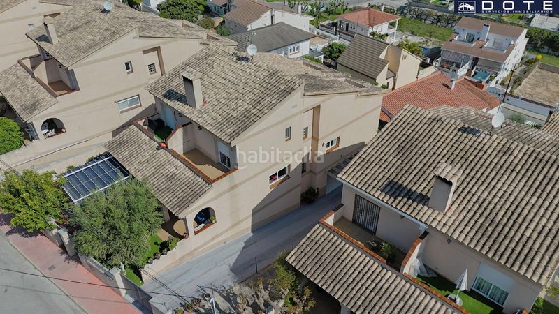 Foto 815a9e3b-f6fb-4cda-8263-0fb927e0c324. Casa adossada amb aparcament a Creixell