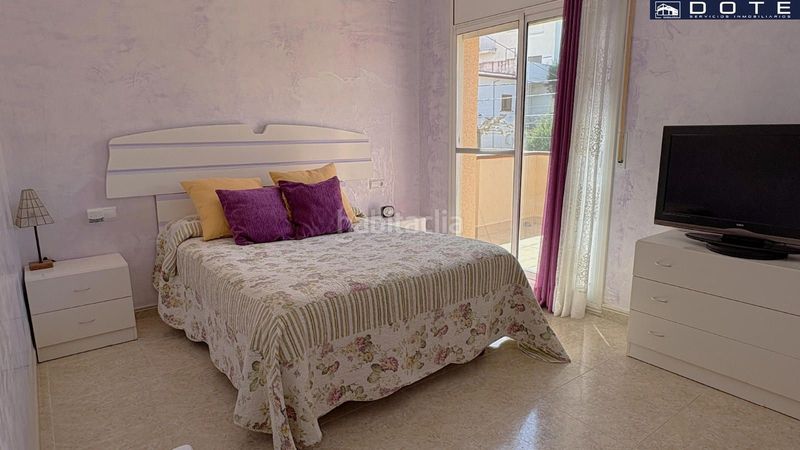 Foto ac027aa1-c26e-4092-9b3a-f1a35703e6e0. Casa adossada amb aparcament a Creixell
