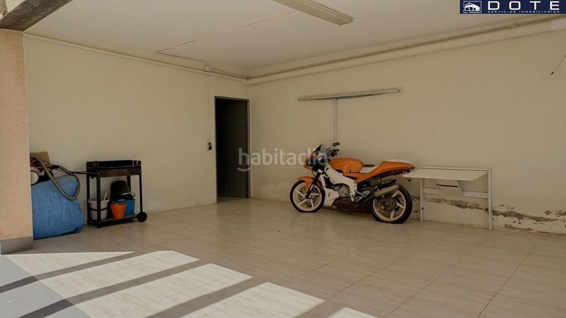 Foto dc1403fc-f93e-4852-9d5b-df58810e019e. Casa adossada amb aparcament a Creixell