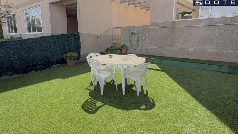 Foto f5ec8425-0072-4f86-beb1-9b4d63a66a3c. Casa adossada amb aparcament a Creixell