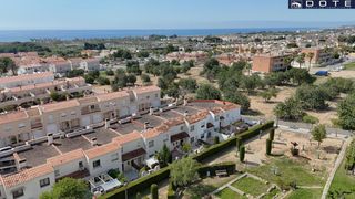 Casa adosada en Creixell