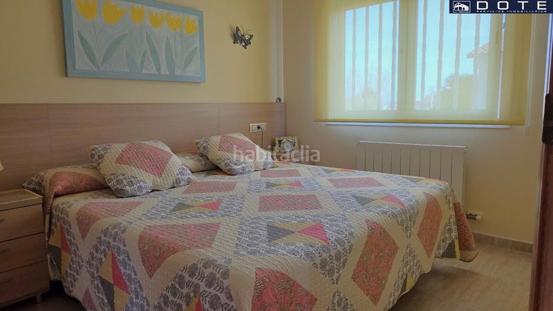 Foto ae38e77d-7fef-40a3-a1f3-2df63f726891. Xalet amb calefacció aparcament a Babilonia Torredembarra