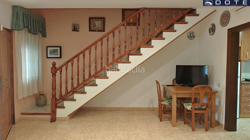 Foto 1e7156e8-dbce-4337-8919-f3606dafb7f4. Casa adossada amb aparcament a Creixell