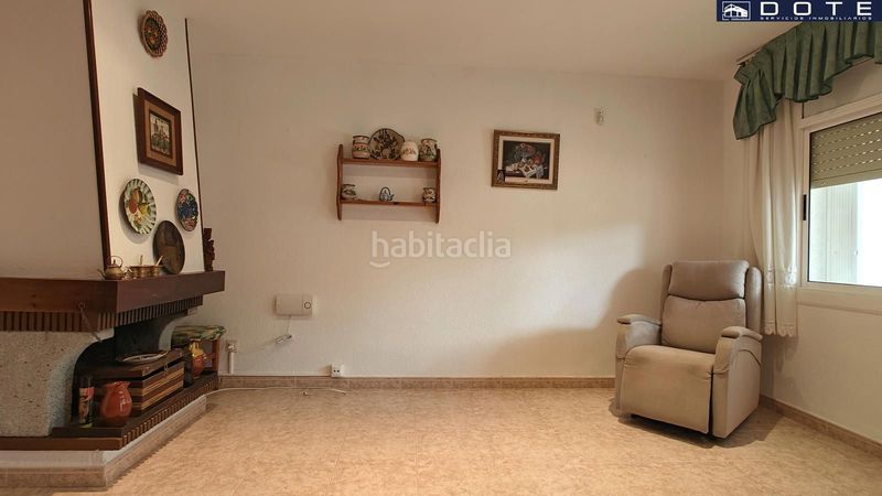 Foto 7680830b-8ead-43be-945d-e7c31cbe834a. Casa adossada amb aparcament a Creixell