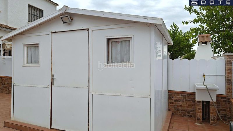 Foto afa15156-7239-4178-a2fb-7e147ae736c6. Casa adossada amb aparcament a Creixell