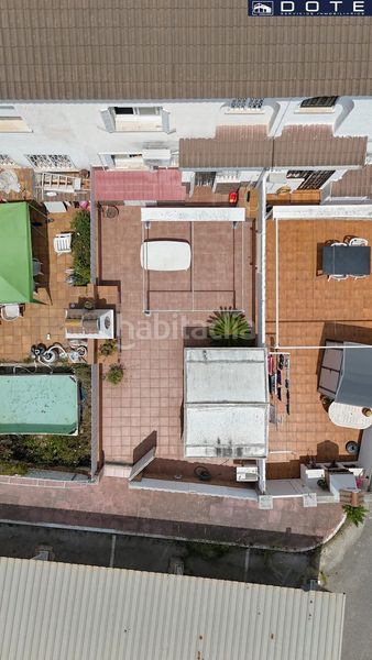 Foto f4302c53-cfaf-40eb-b940-a725d3be92e5. Casa adossada amb aparcament a Creixell