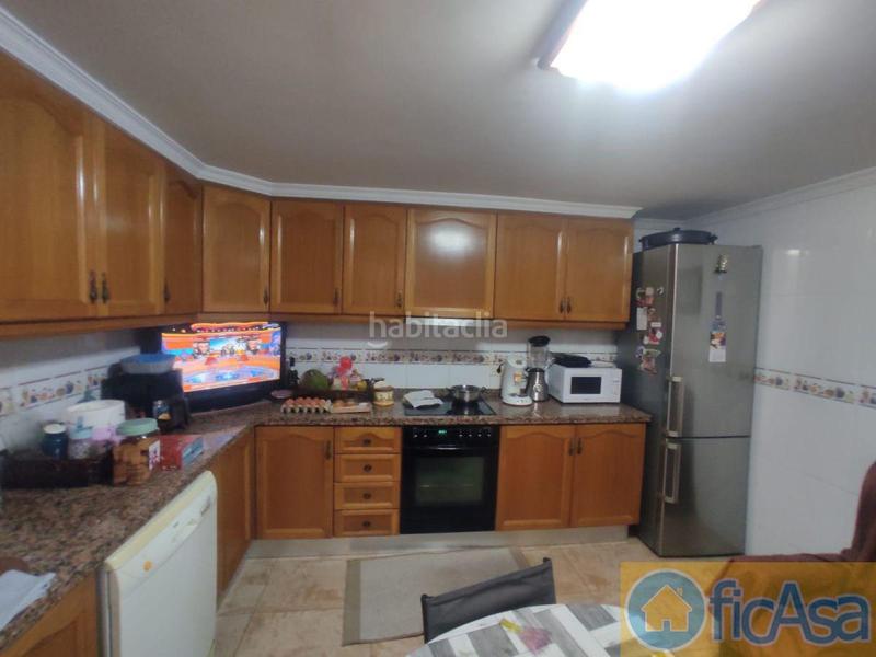 Foto 7df8c428-8464-4ae4-a286-6a03e15b6ddc. Casa adossada amb aparcament a Avenida Alemania-Italia Villarreal / Vila - real