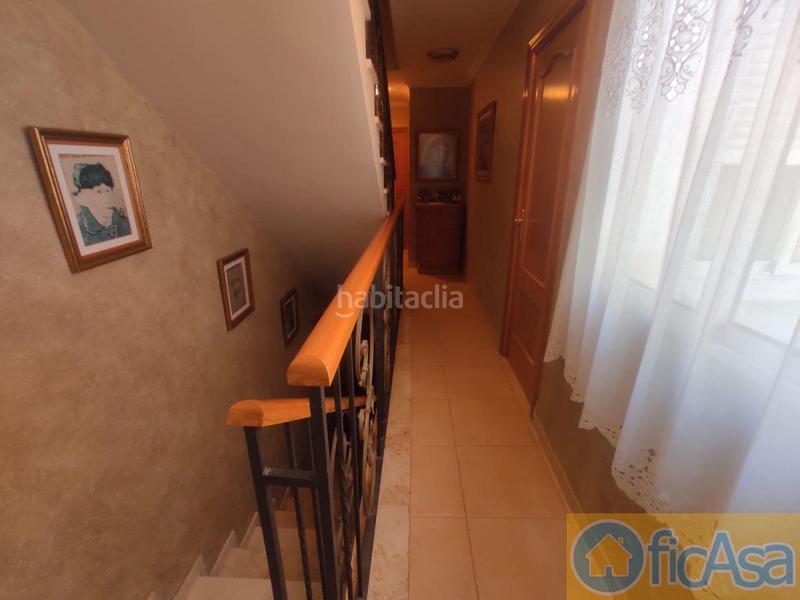 Foto 87aa5530-b15a-48b4-9678-87b7c37acca2. Casa adossada amb aparcament a Avenida Alemania-Italia Villarreal / Vila - real