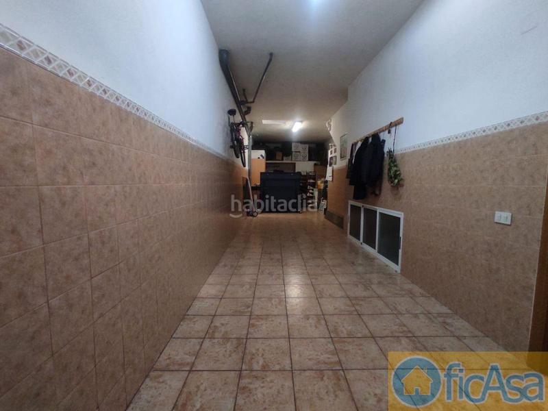 Foto ccb57dff-b94f-4f18-9c73-d326ac4235a1. Casa adossada amb aparcament a Avenida Alemania-Italia Villarreal / Vila - real